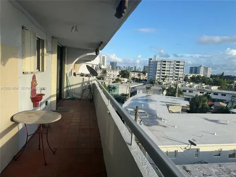 7300 Wayne Avenue Miami Beach FL 33141