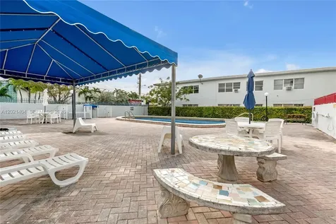 7300 Wayne Avenue Miami Beach FL 33141