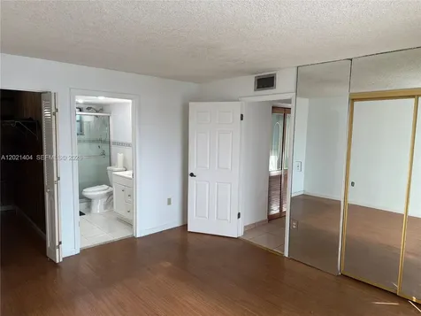 7300 Wayne Avenue Miami Beach FL 33141
