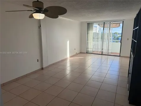 7300 Wayne Avenue Miami Beach FL 33141