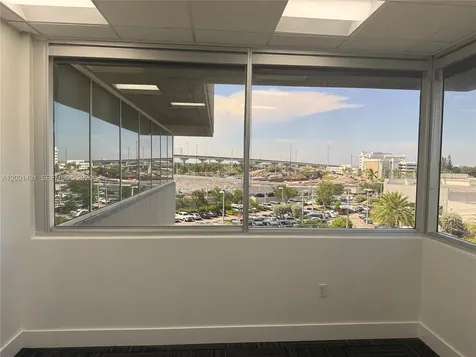 290 NW 165th Street Miami FL 33169