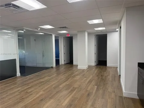 290 NW 165th Street Miami FL 33169