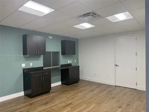 290 NW 165th Street Miami FL 33169