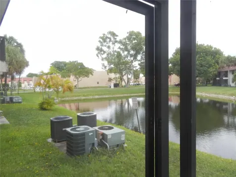 6020 Shakerwood Circle Tamarac FL 33319