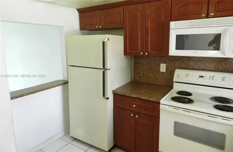 6020 Shakerwood Circle Tamarac FL 33319