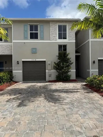 779 SE 18th Street Homestead FL 33034