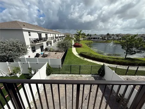 779 SE 18th Street Homestead FL 33034