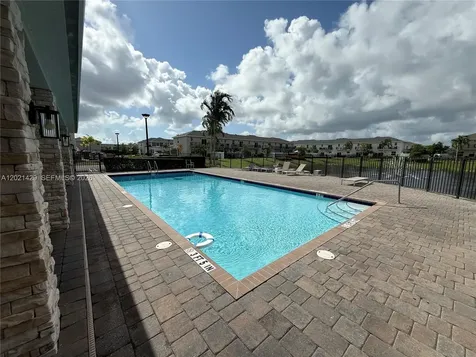 779 SE 18th Street Homestead FL 33034