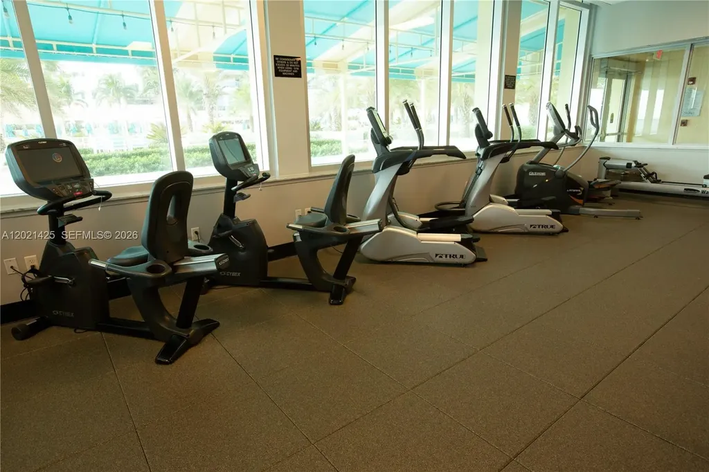 2501 S Ocean Drive Hollywood FL 33019