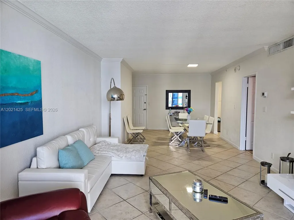 2501 S Ocean Drive Hollywood FL 33019