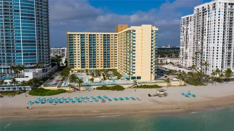 2501 S Ocean Drive Hollywood FL 33019