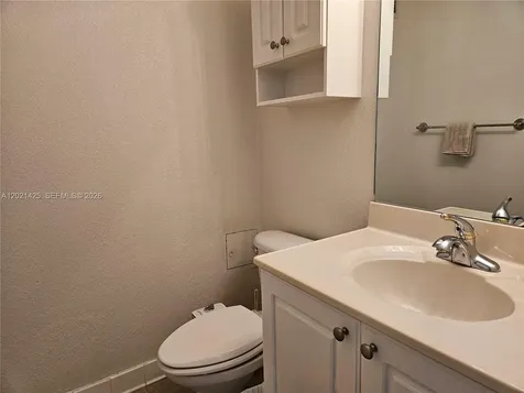 2501 S Ocean Drive Hollywood FL 33019