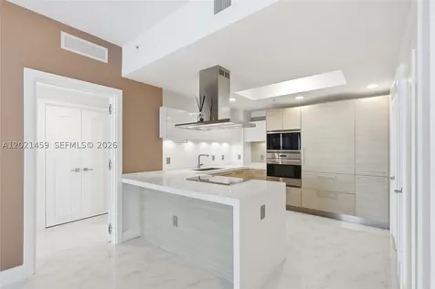 17301 Biscayne Boulevard North Miami Beach FL 33160