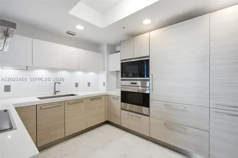 17301 Biscayne Boulevard North Miami Beach FL 33160