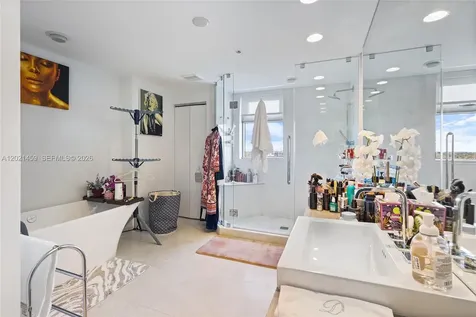 17301 Biscayne Boulevard North Miami Beach FL 33160