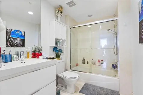 17301 Biscayne Boulevard North Miami Beach FL 33160