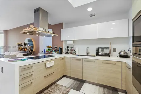 17301 Biscayne Boulevard North Miami Beach FL 33160