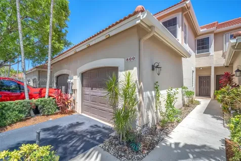 800 Sorrento Drive Weston FL 33326