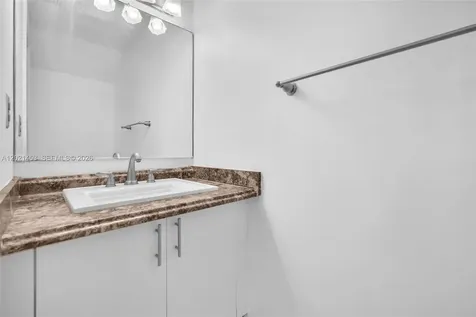 800 Sorrento Drive Weston FL 33326