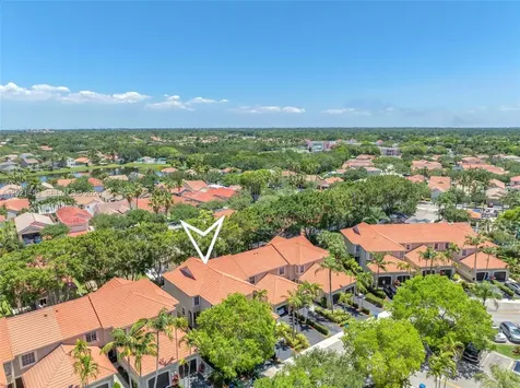 800 Sorrento Drive Weston FL 33326
