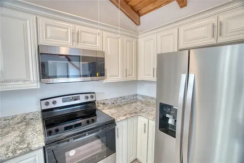 8015 SW 21st Court Davie FL 33324