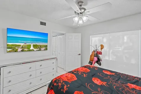 11860 SW 18th Terrace Miami FL 33175