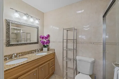 11860 SW 18th Terrace Miami FL 33175