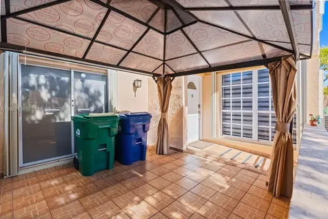 11860 SW 18th Terrace Miami FL 33175