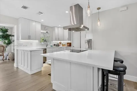 164 NE 30th Street Wilton Manors FL 33334