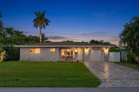 164 NE 30th Street Wilton Manors FL 33334
