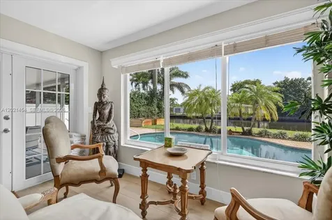 164 NE 30th Street Wilton Manors FL 33334