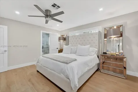 164 NE 30th Street Wilton Manors FL 33334