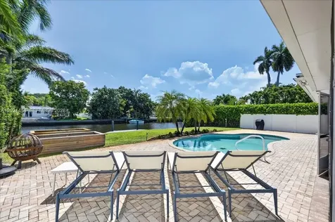 164 NE 30th Street Wilton Manors FL 33334