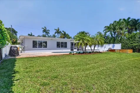 164 NE 30th Street Wilton Manors FL 33334