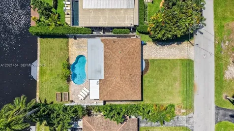 164 NE 30th Street Wilton Manors FL 33334