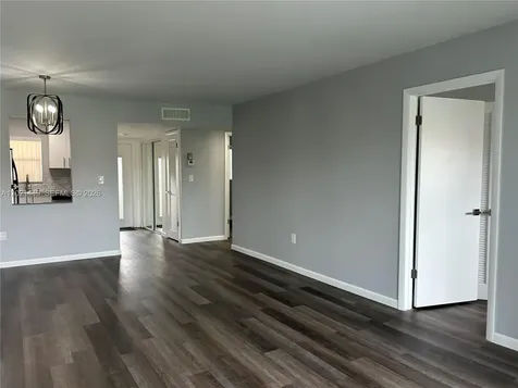 2831 E Sunrise Lakes Drive Sunrise FL 33322