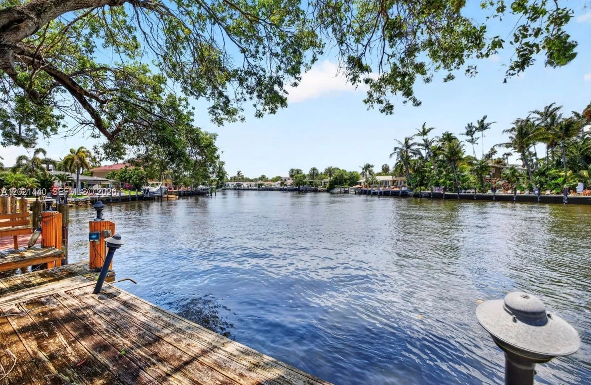 2433 Middle River Drive Fort Lauderdale FL 33305