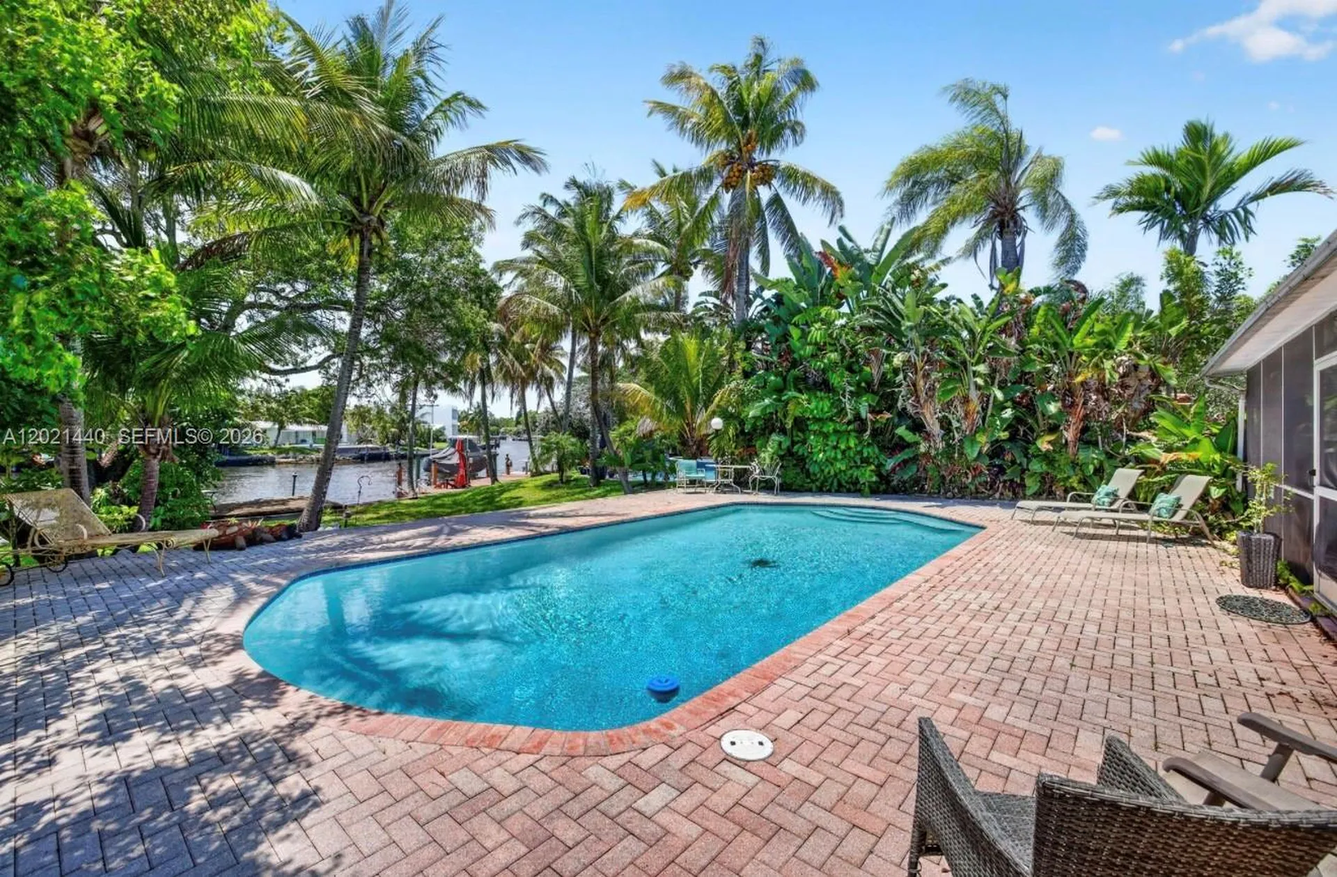 2433 Middle River Drive Fort Lauderdale FL 33305