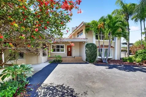 2433 Middle River Drive Fort Lauderdale FL 33305
