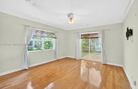 2433 Middle River Drive Fort Lauderdale FL 33305