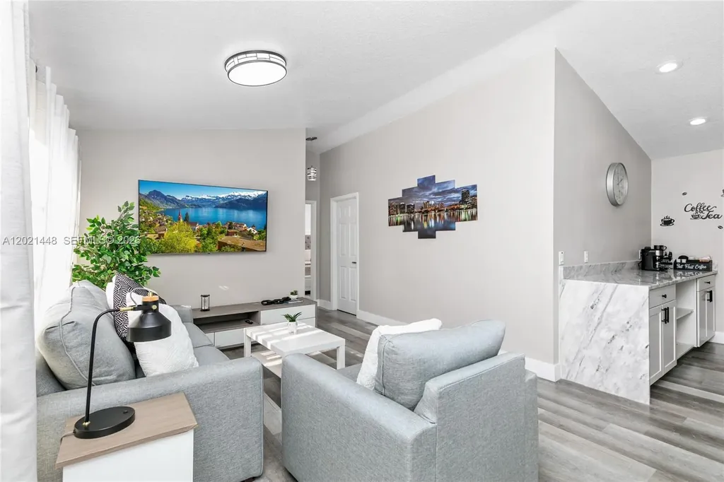 5608 Mandarin Davenport FL 33986