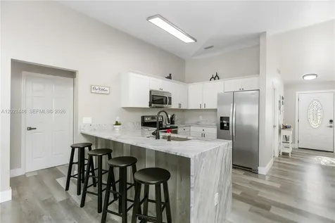 5608 Mandarin Davenport FL 33986