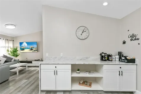 5608 Mandarin Davenport FL 33986