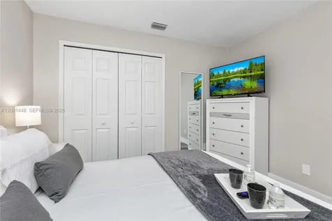 5608 Mandarin Davenport FL 33986