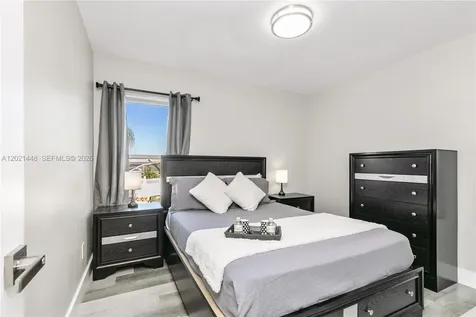 5608 Mandarin Davenport FL 33986