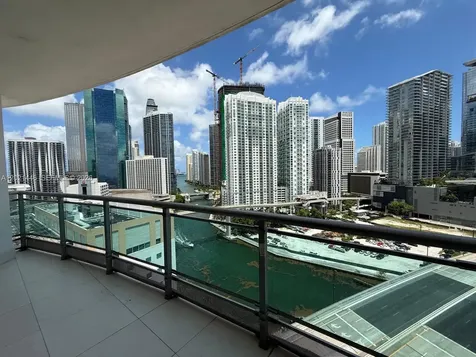 350 S Miami Avenue Miami FL 33130