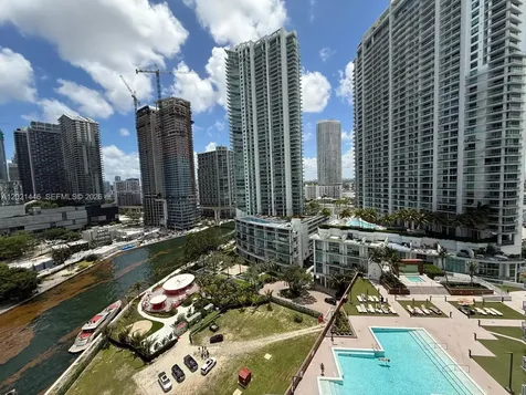 350 S Miami Avenue Miami FL 33130