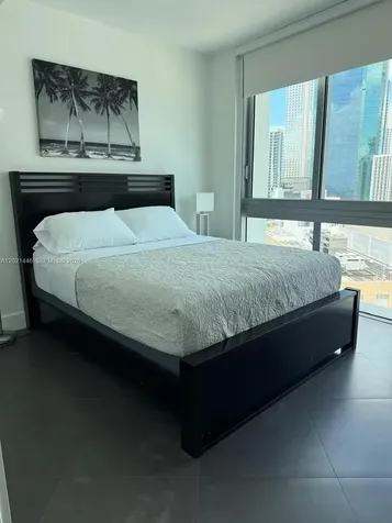 350 S Miami Avenue Miami FL 33130