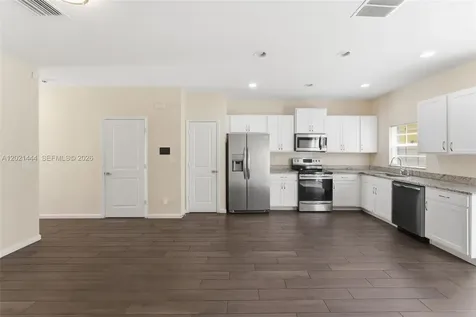 4032 NW 11th Street Lauderhill FL 33313