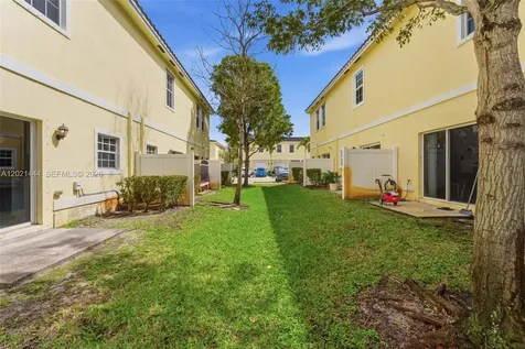 4032 NW 11th Street Lauderhill FL 33313